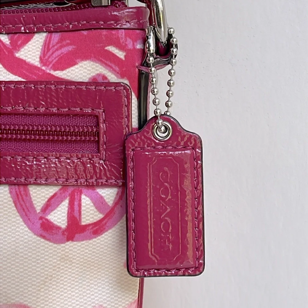 COACH Crossbody - Picture 3 of 15